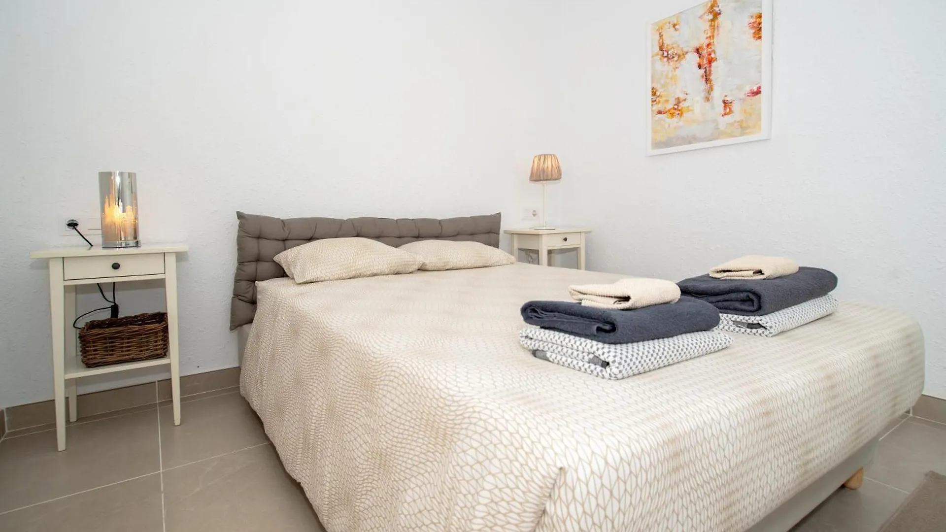 Appartement Newly Refurbished Bungalow In Prime Location Playa de las Américas