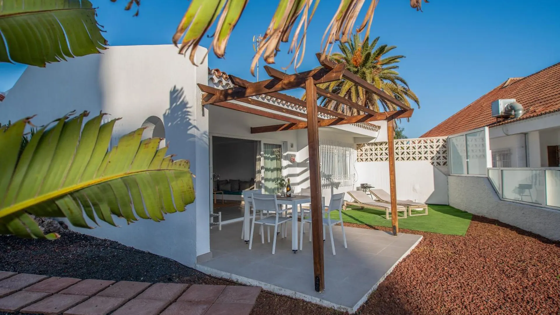 Newly Refurbished Bungalow In Prime Location Playa de las Américas